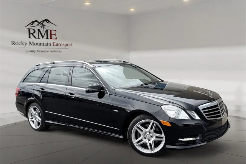 2012 Mercedes Benz E 350 4MATIC photo 1