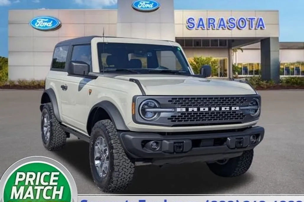 2025 Ford Bronco Badlands photo 1