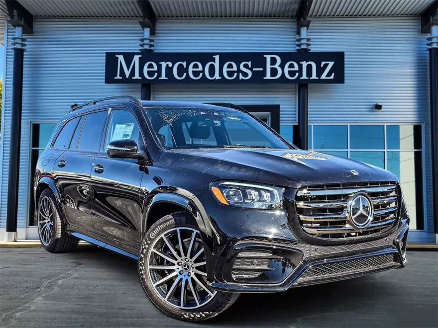 2025 Mercedes Benz GLS 450 4MATIC photo 1