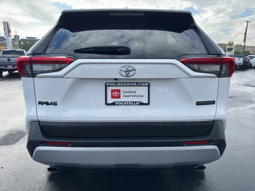 2024 Toyota RAV4 Adventure photo 1