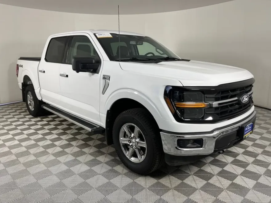 2024 Ford F-150 XLT photo 1