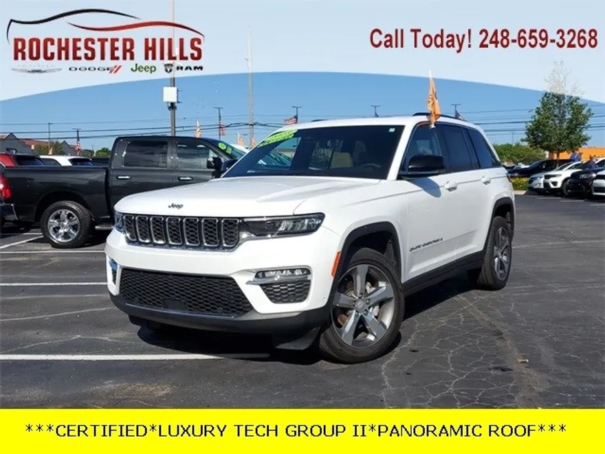2023 Jeep Grand Cherokee Limited photo 1