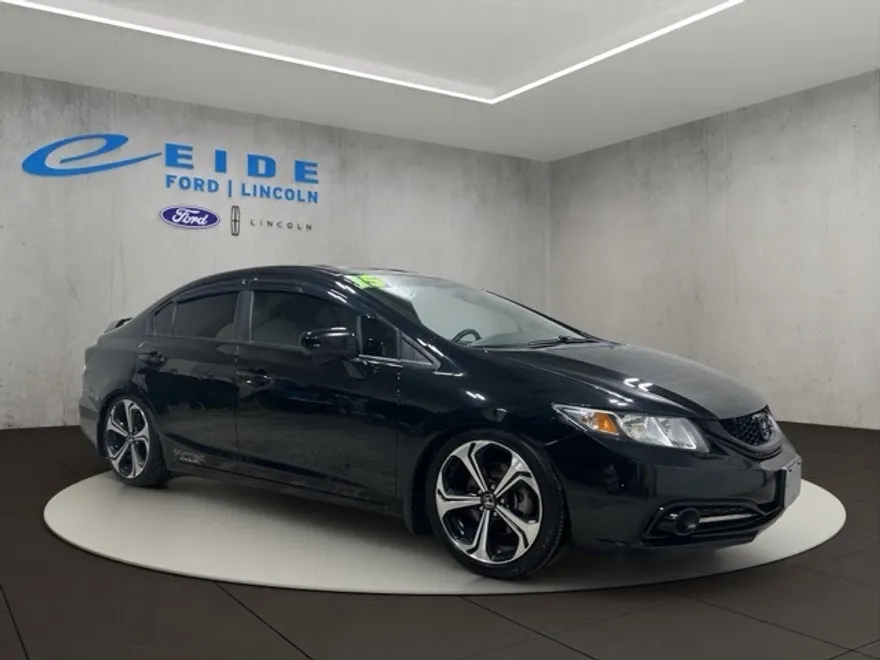 2015 Honda Civic Si photo 1