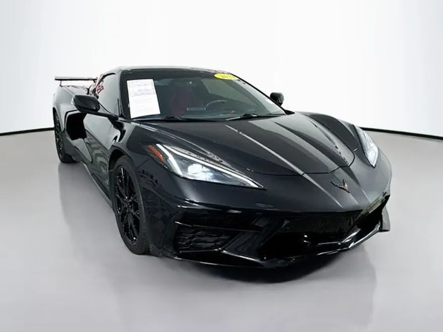 2023 Chevrolet Corvette Stingray 2LT photo 1
