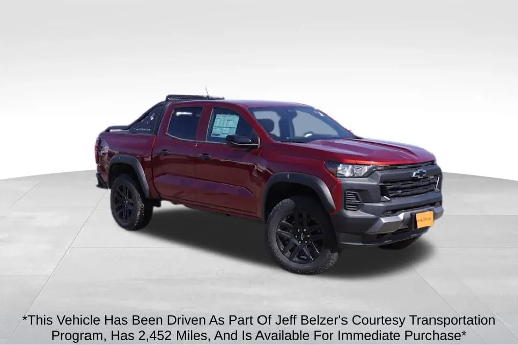 2025 Chevrolet Colorado Trail Boss photo 1