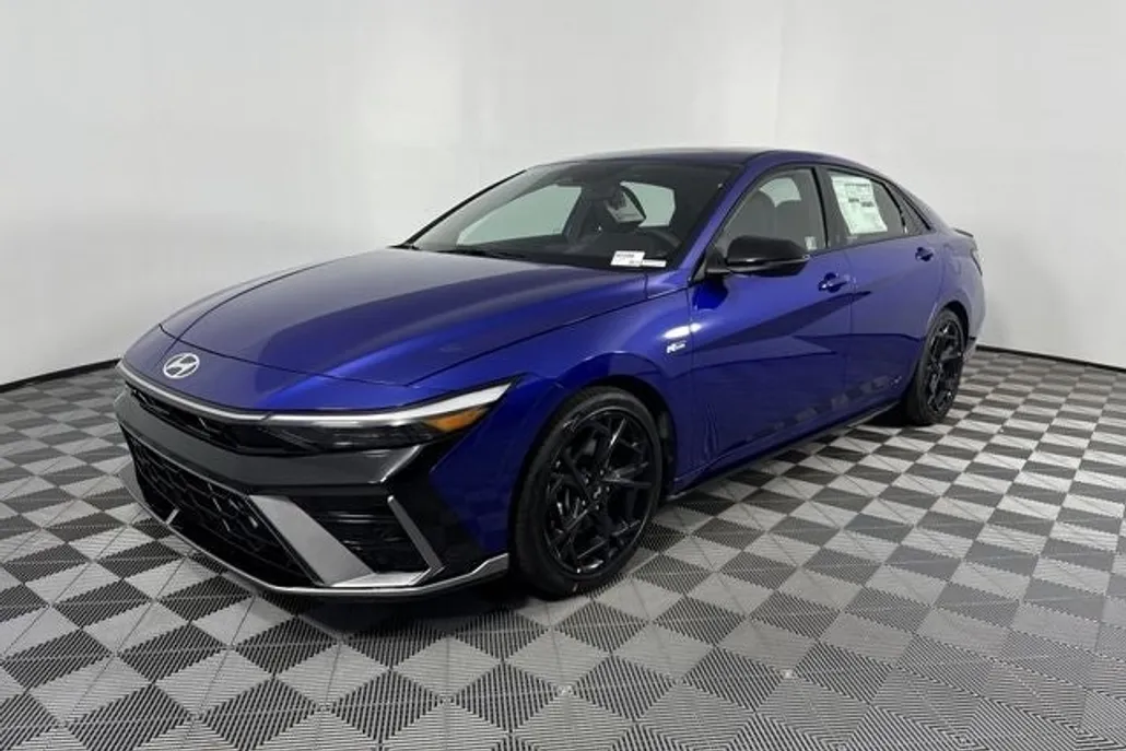 2025 Hyundai Elantra N Line photo 1
