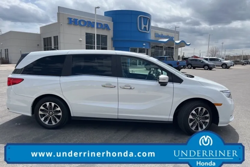 2022 Honda Odyssey EX-L photo 1