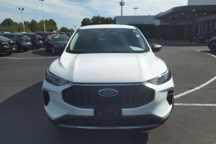 2024 Ford Escape Active photo 1