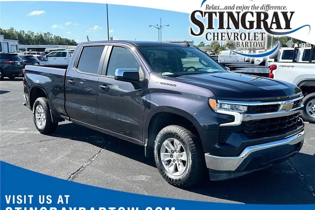 2024 Chevrolet Silverado 1500 LT photo 1
