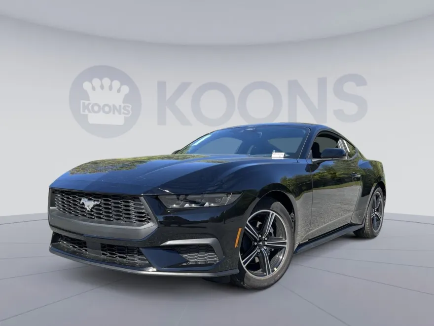 2025 Ford Mustang EcoBoost photo 1