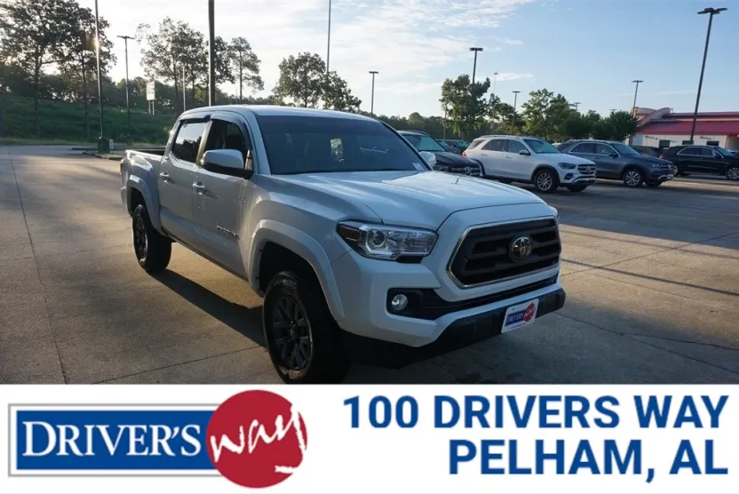 2023 Toyota Tacoma SR5 V6 photo 1