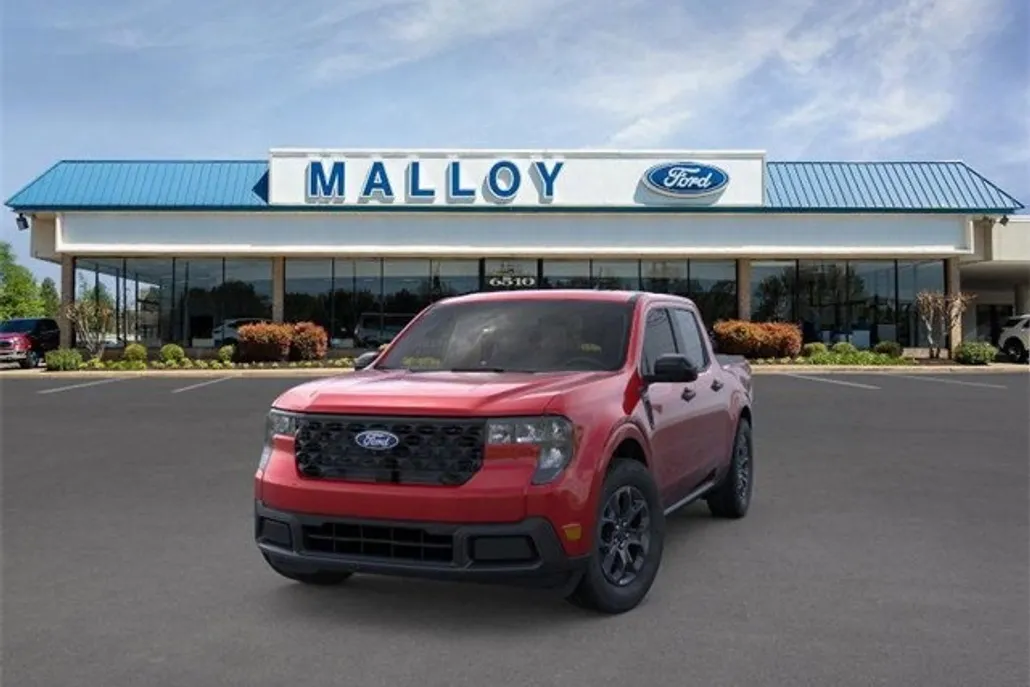 2025 Ford Maverick XLT photo 1