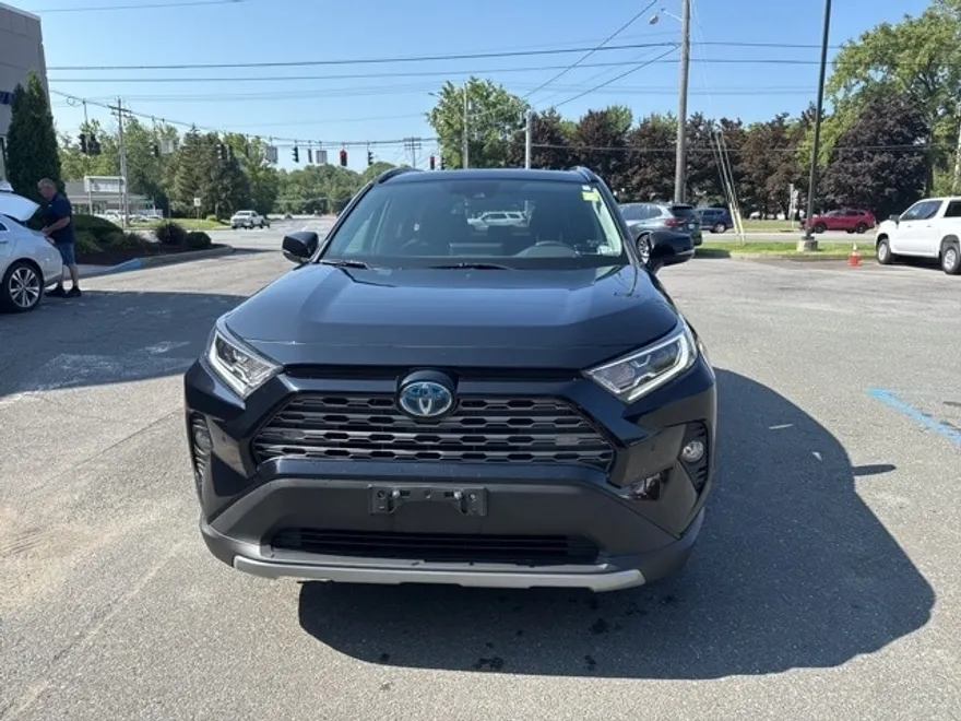 2021 Toyota RAV4 Hybrid Limited photo 1