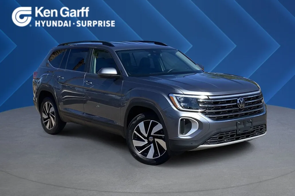 2024 Volkswagen Atlas SE Technology photo 1