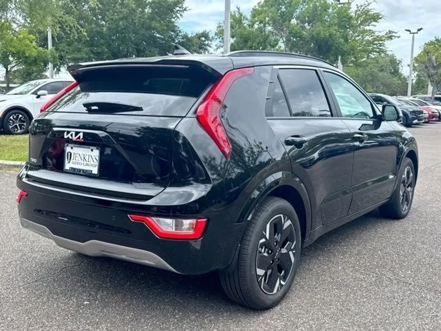 2025 Kia Niro EV Wind photo 1