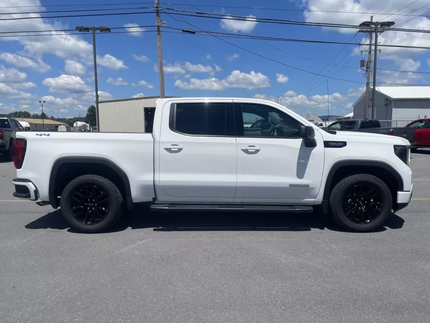 2022 Gmc Sierra 1500 Elevation photo 1