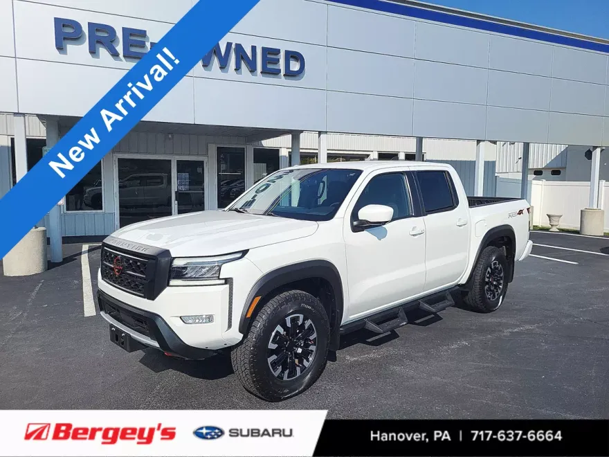 2023 Nissan Frontier Crew Cab PRO-4X photo 1