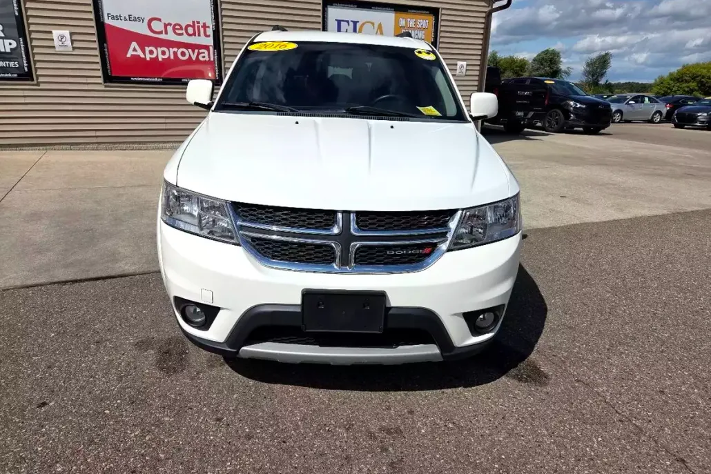 2016 Dodge Journey SXT photo 1