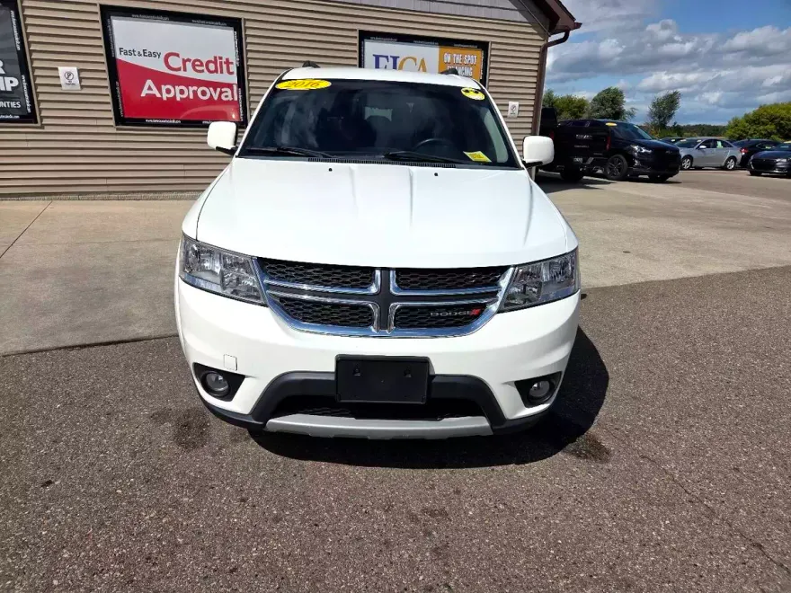 2016 Dodge Journey SXT photo 1