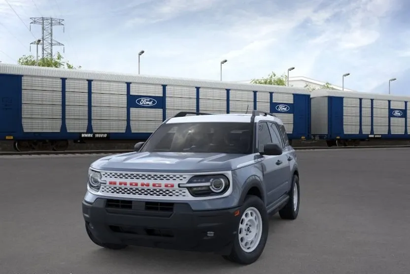 2025 Ford Bronco Sport Heritage photo 1