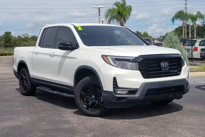 2022 Honda Ridgeline Black Edition photo 1