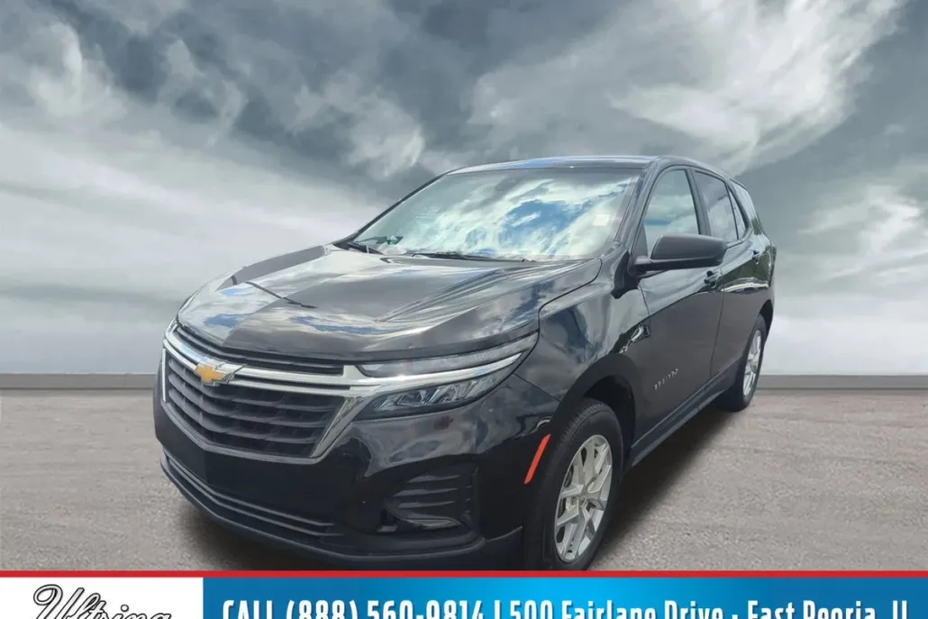 2022 Chevrolet Equinox LS photo 1