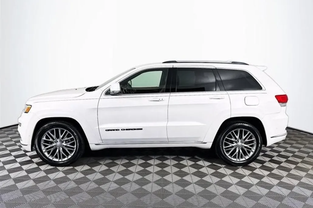 2018 Jeep Grand Cherokee Summit photo 1