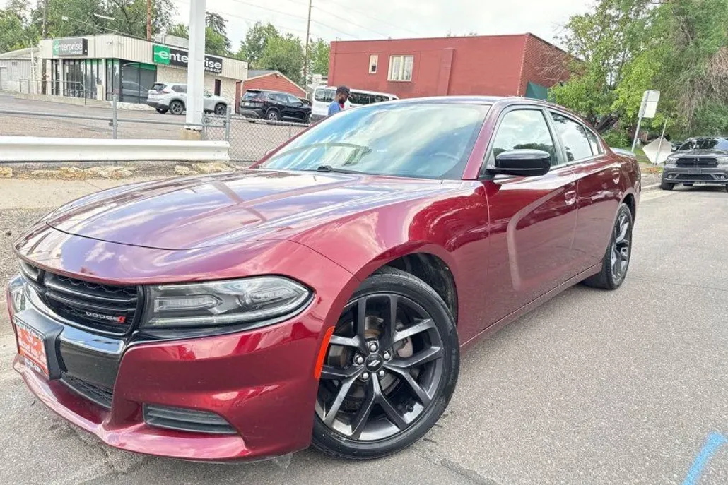 2019 Dodge Charger SXT photo 1