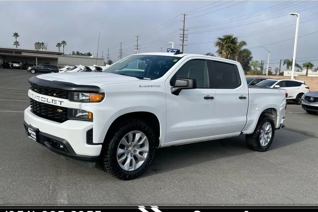 2021 Chevrolet Silverado 1500 Custom photo 1
