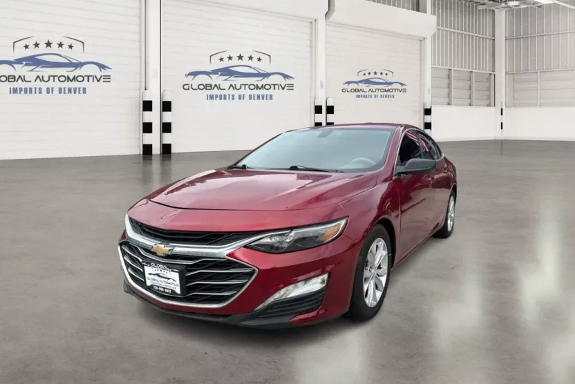 2021 Chevrolet Malibu 1LT photo 1