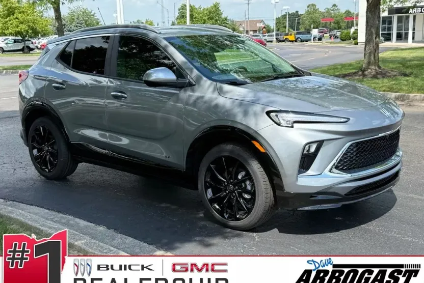 2026 Buick Encore GX Sport Touring photo 1
