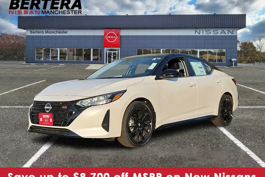 2025 Nissan Sentra SR photo 1