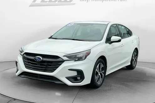 2025 Subaru Legacy Premium photo 3