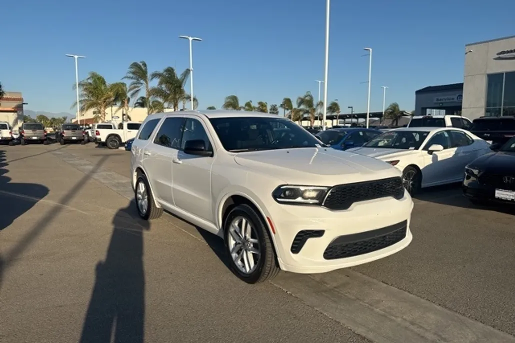 2023 Dodge Durango GT photo 1