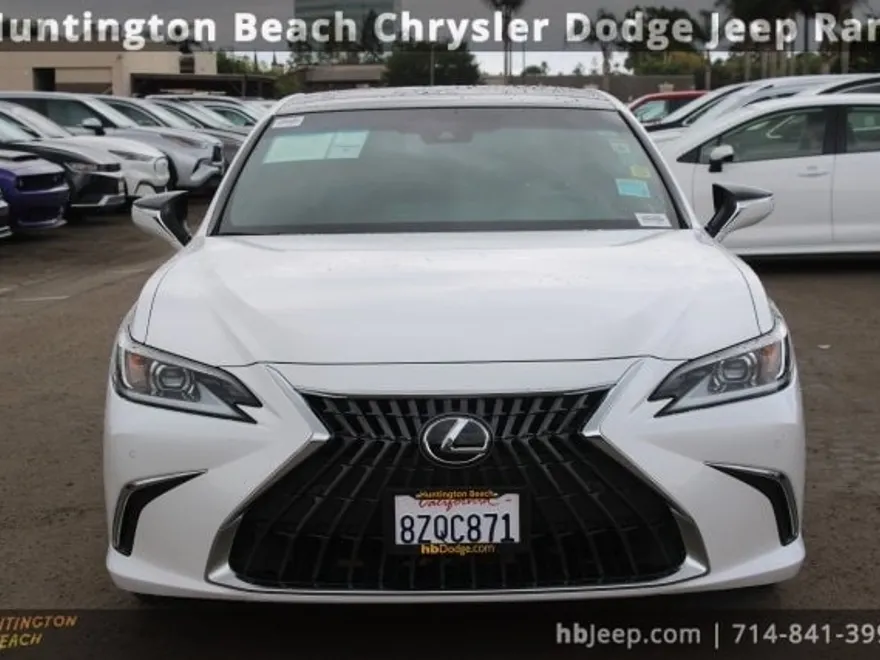 2022 Lexus ES 350 photo 1