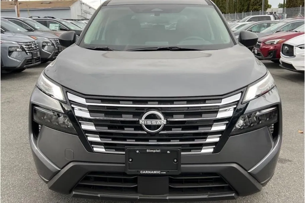 2026 Nissan Rogue S photo 1