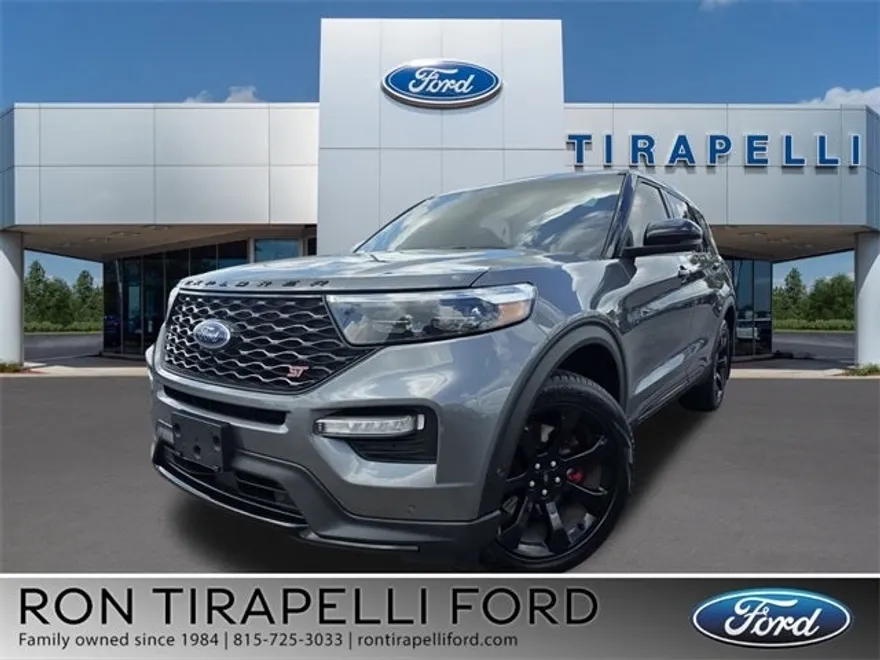 2022 Ford Explorer ST photo 1
