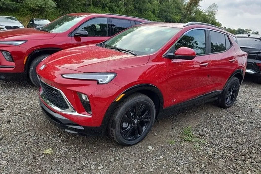2026 Buick Encore GX Sport Touring photo 1