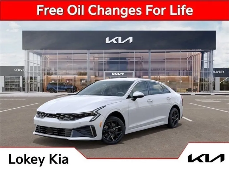 2025 Kia K5 LXS photo 1