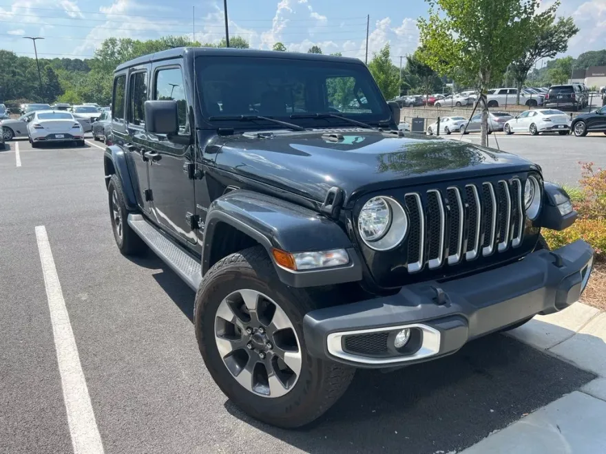 2022 Jeep Wrangler Unlimited Sahara photo 1
