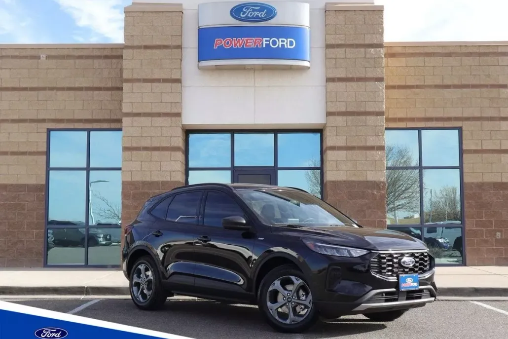 2025 Ford Escape Hybrid ST-Line photo 1