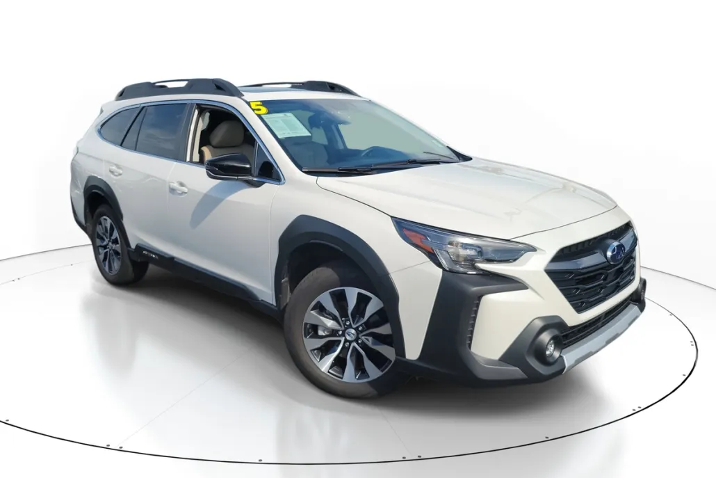 2025 Subaru Outback Limited photo 1