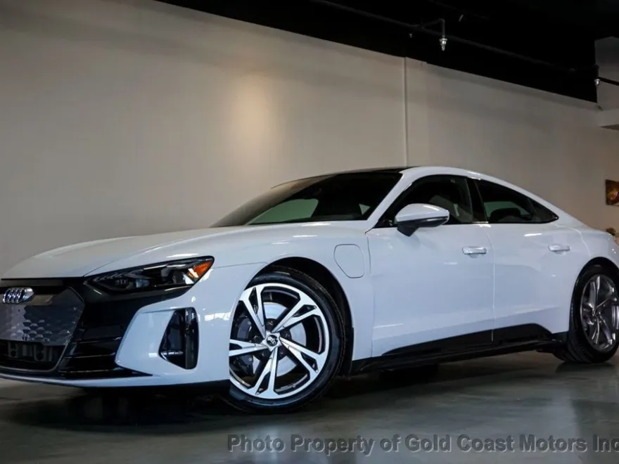 2022 Audi e-tron GT Premium Plus photo 1