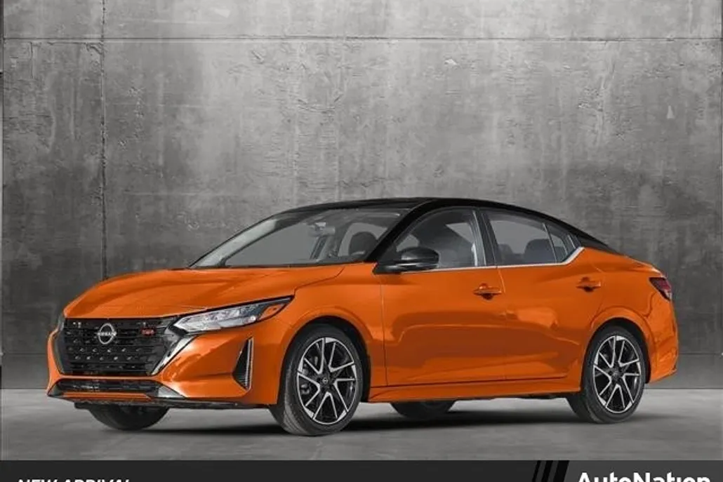 2025 Nissan Sentra SR photo 1