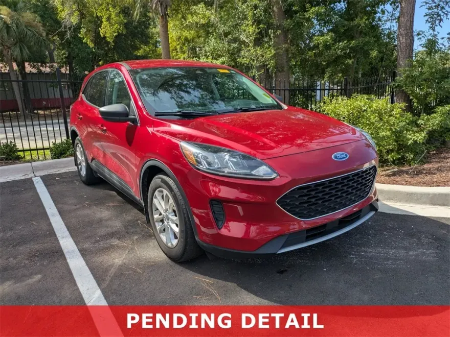 2022 Ford Escape SE photo 1
