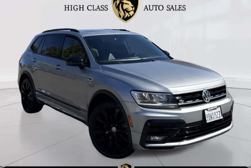 2021 Volkswagen Tiguan R-Line Black SEL photo 1