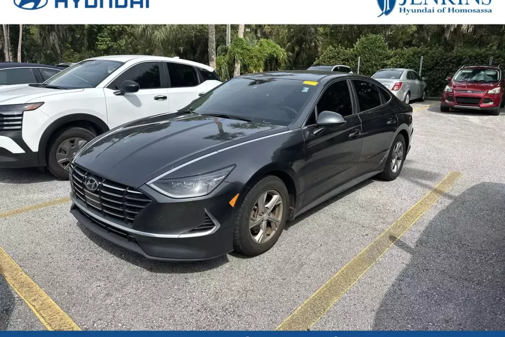 2023 Hyundai Sonata SE photo 1