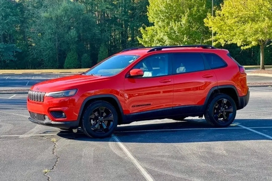 2021 Jeep Cherokee Altitude photo 1