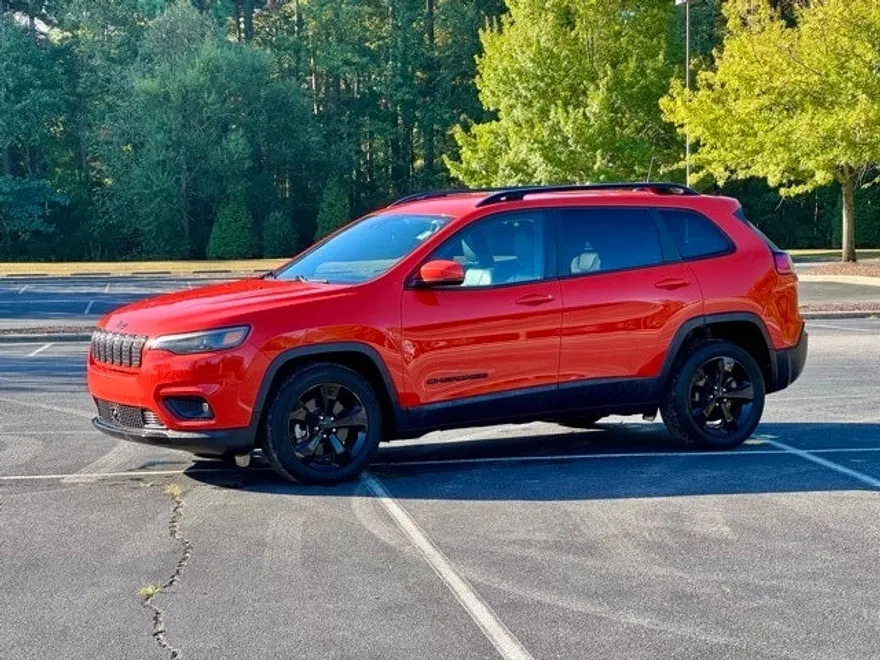 2021 Jeep Cherokee Altitude photo 1
