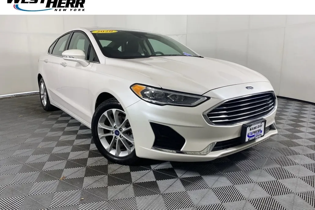 2020 Ford Fusion Hybrid SEL photo 1